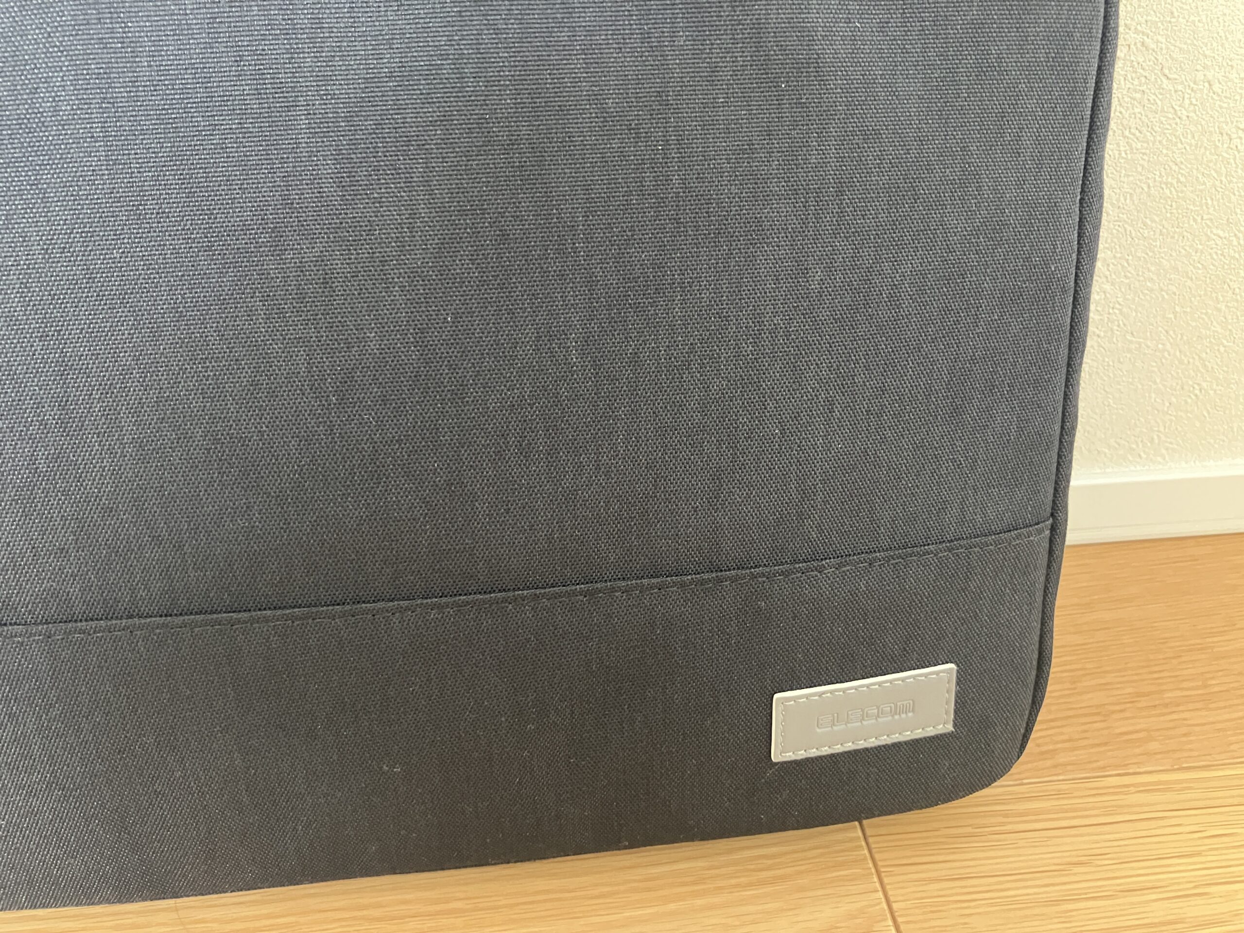エレコムPCケースBM-F07XBKの本体全体の見た目